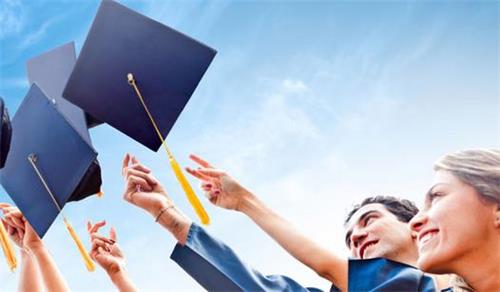 加拿大读博士要几年？