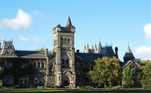 加拿大硕士雅思要求是多少？