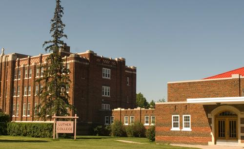 加拿大安省的高中哪一间比较好？