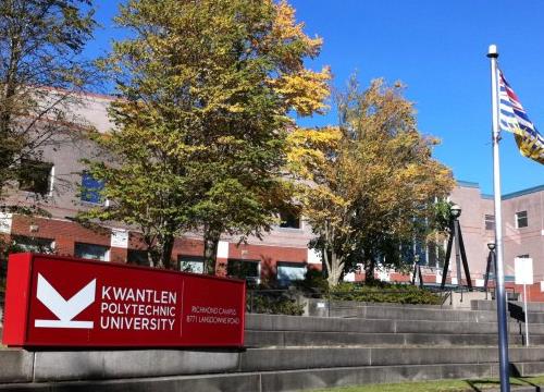 加拿大本科留学申请时间什么时候结束？最迟什么时候就要申请？