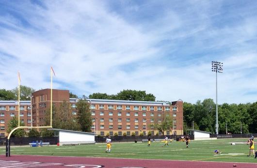 去加拿大读高中应该申请几年级？