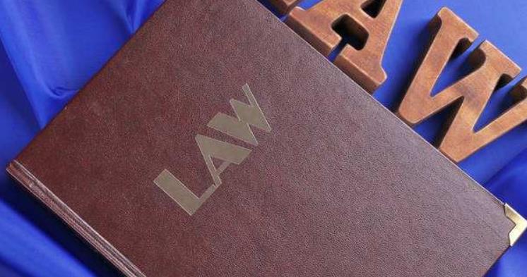 如何利用“判例法”来申请换发枫叶卡？